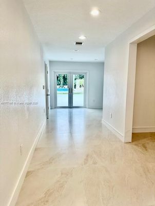 Empty room, Interior, Marble, Recessed Lighting