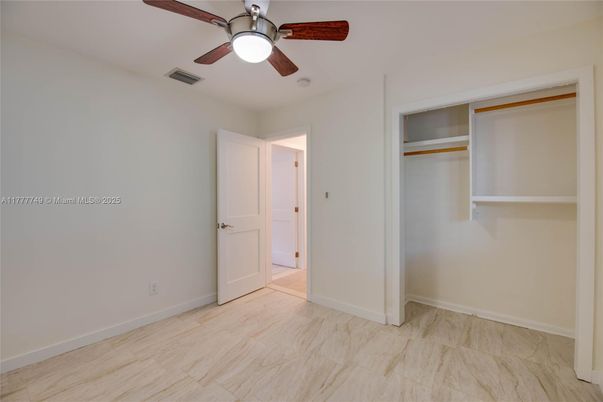 Empty room, Interior, Marble