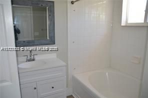 Bathroom, Interior, Tile Countertops