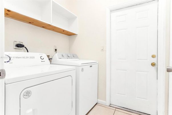 Interior, Utility Closets, Washer