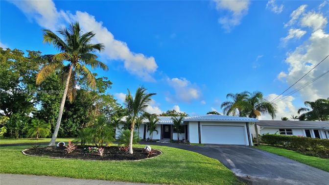 Attached, Backyard, Exterior, Facade, Ranch