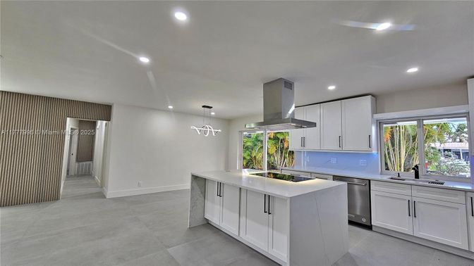 Interior, Kitchen, Pendant Lights, Recessed Lighting, Stainless Steel Appliances
