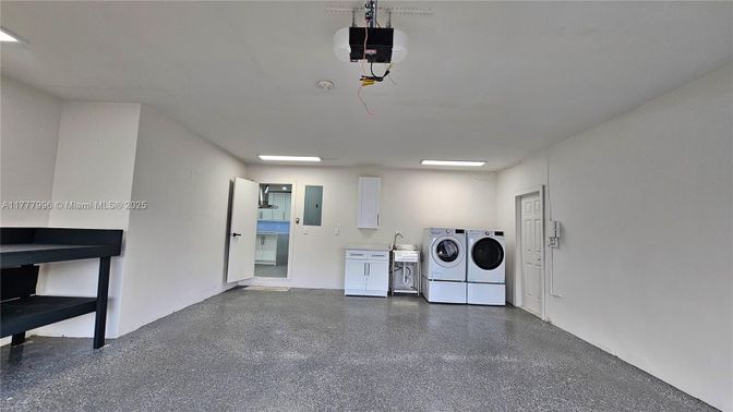 Interior, Recessed Lighting, Washer