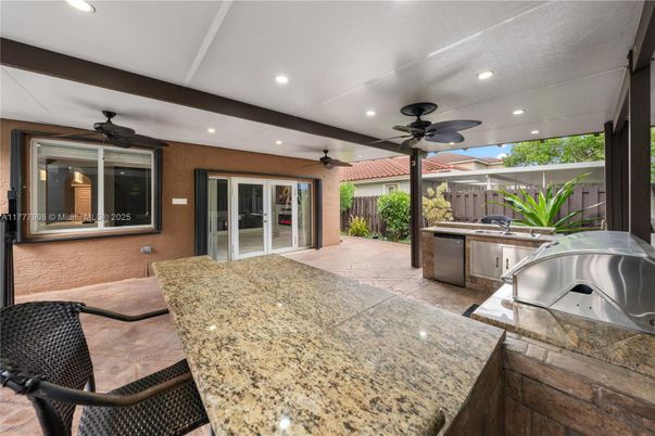 Exterior, Recessed Lighting