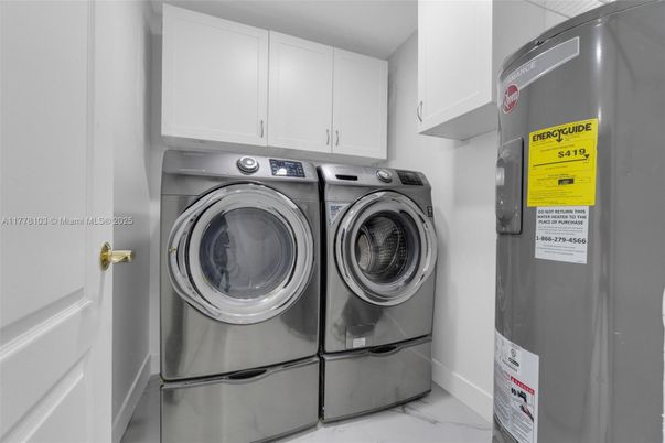 Interior, Washer