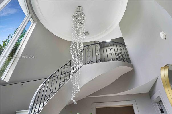 Interior, Pool, Recessed Lighting
