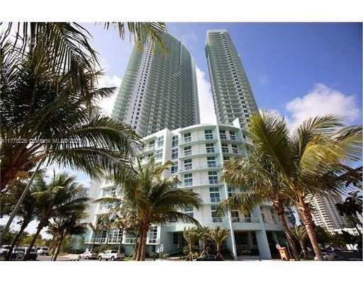 Exterior, Facade, Condo Building