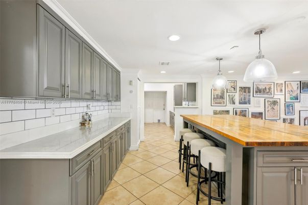 Interior, Kitchen, Pendant Lights, Recessed Lighting