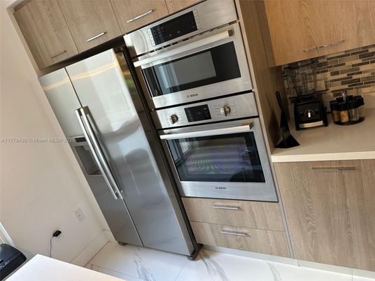 Interior, Kitchen, Stainless Steel Appliances