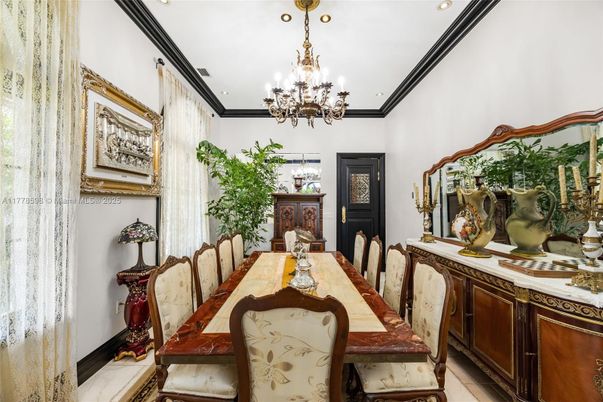 Chandelier, Dining room, Interior, Recessed Lighting