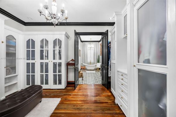 Chandelier, Interior, Wood Texture Flooring