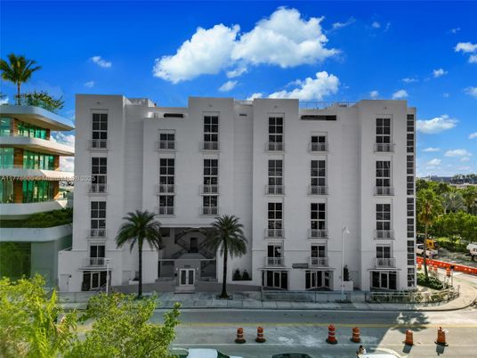 Exterior, Facade, Condo Building