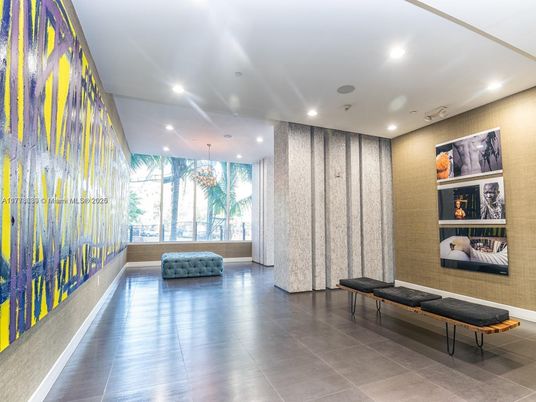 Chandelier, Interior, Recessed Lighting