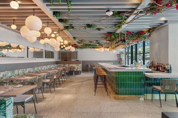 Dining room, Interior, Pendant Lights