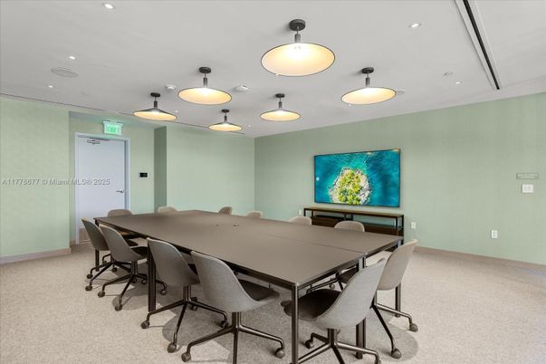 Dining room, Interior, Recessed Lighting
