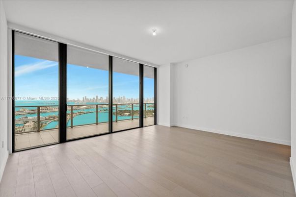 Empty room, Interior, Water, Wood Texture Flooring