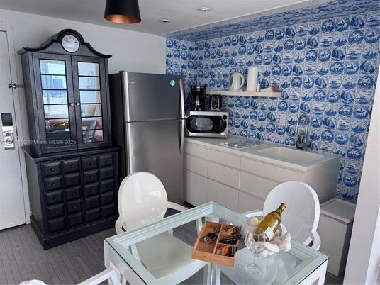 Interior, Kitchen
