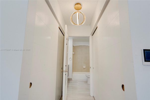 Bathroom, Interior, Pendant Lights