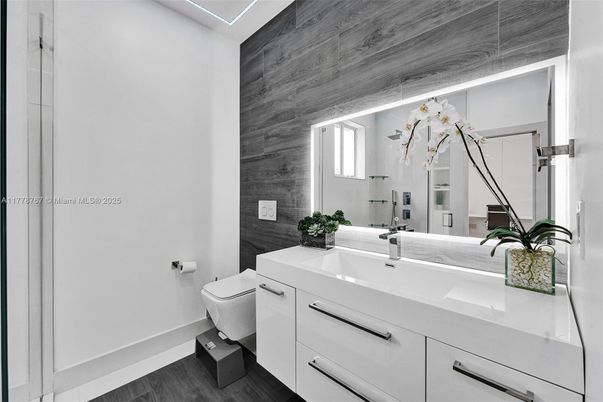 Bathroom, Interior, Wood Texture Flooring, Wooden Walls