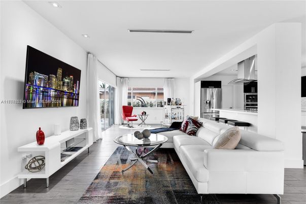 Interior, Kitchen, Living room, Recessed Lighting, Stainless Steel Appliances, Wood Texture Flooring