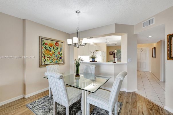 Chandelier, Dining room, Interior, Kitchen, Recessed Lighting, Wood Texture Flooring
