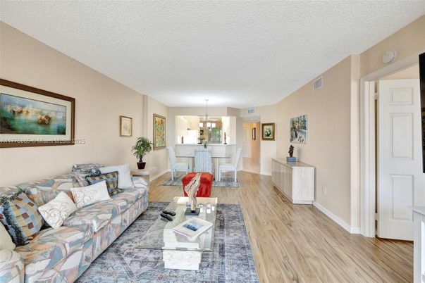 Chandelier, Dining room, Interior, Living room, Wood Texture Flooring