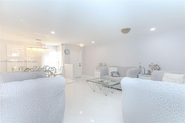 Chandelier, Interior, Living room, Recessed Lighting