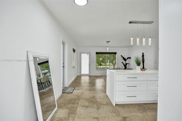Interior, Pendant Lights, Recessed Lighting