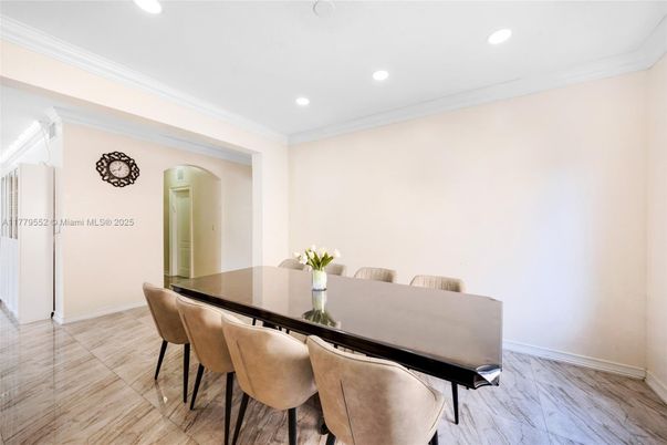 Dining room, Interior, Marble, Recessed Lighting