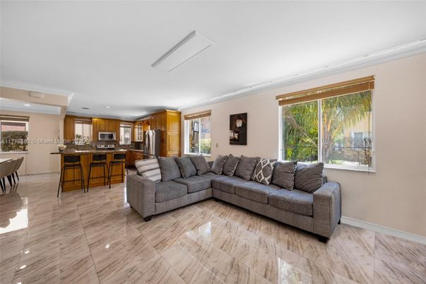 Interior, Kitchen, Living room, Recessed Lighting, Stainless Steel Appliances
