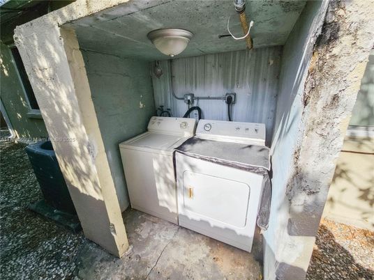 Exterior, Washer