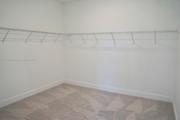 Interior, Walk-in Closets