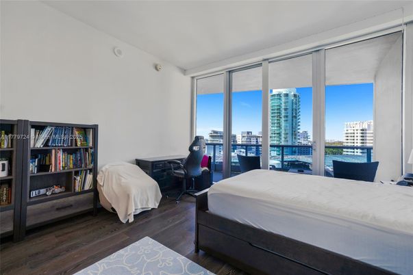 Bedroom, Home Office, Interior, Water, Wood Texture Flooring