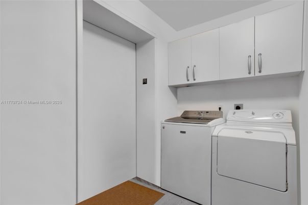 Interior, Utility Closets, Washer