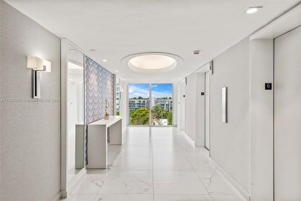 Interior, Marble, Recessed Lighting