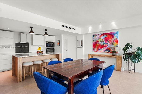 Dining room, Interior, Kitchen, Recessed Lighting, Stainless Steel Appliances