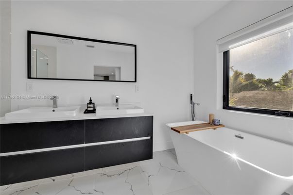 Bathroom, Dual Sink Vanities, Free Standing Baths, Interior, Marble