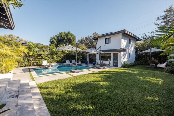 Backyard, Exterior, Pool