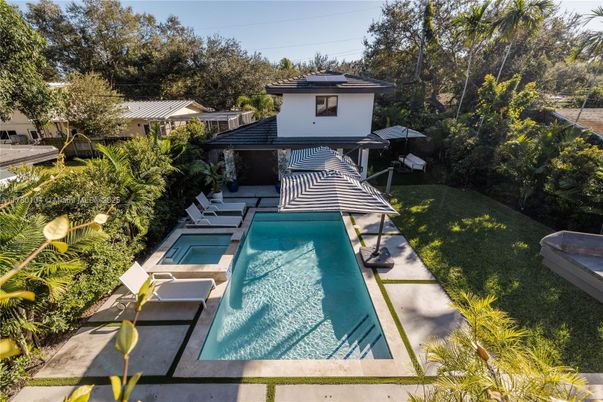 Exterior, Pool, Solar Panels
