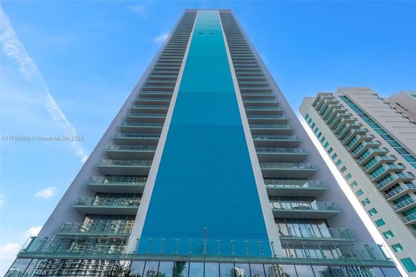 Exterior, Facade, Condo Building