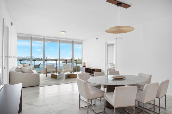 Dining room, Interior, Living room, Pendant Lights, Water