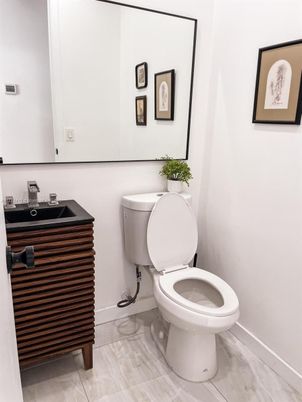 Bathroom, Interior