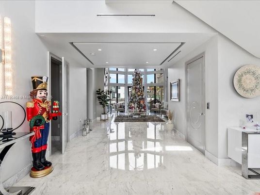Interior, Marble, Recessed Lighting
