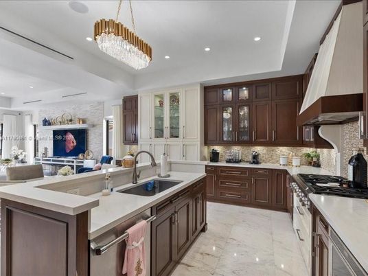 Chandelier, Interior, Kitchen, Marble, Recessed Lighting, Stainless Steel Appliances