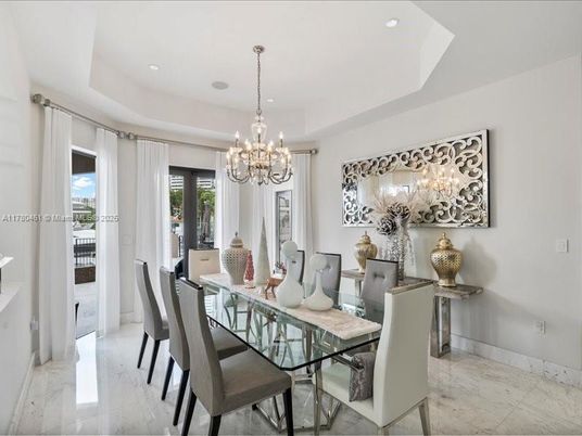 Chandelier, Dining room, Interior, Marble, Recessed Lighting