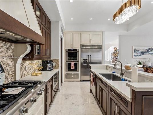 Chandelier, Interior, Kitchen, Marble, Recessed Lighting, Stainless Steel Appliances