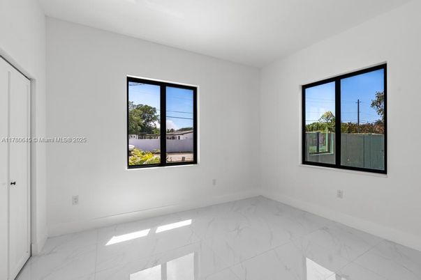 Empty room, Interior, Marble