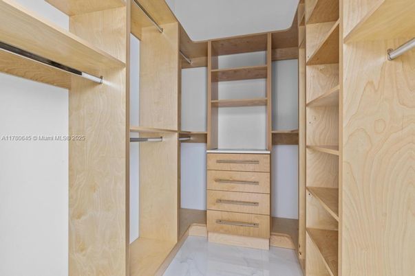 Interior, Marble, Walk-in Closets