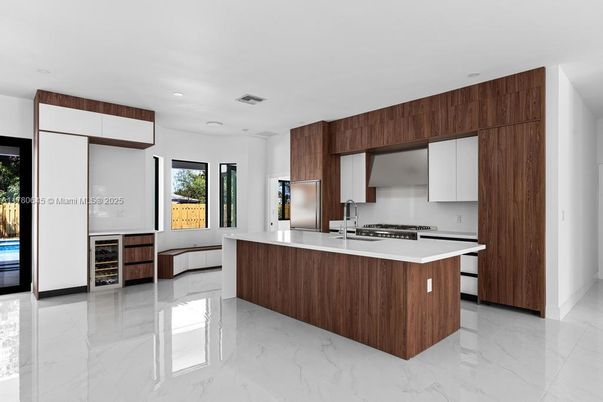 Interior, Kitchen, Marble, Recessed Lighting, Stainless Steel Appliances