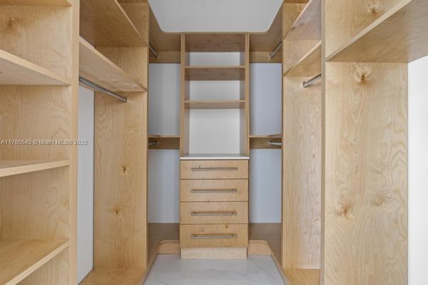 Interior, Marble, Walk-in Closets